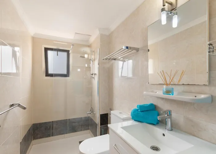 Lirio Blanco De Dunas Canarias بلايا ديل إنغلز